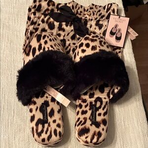 Victoria's Secret Leopard Print slippers